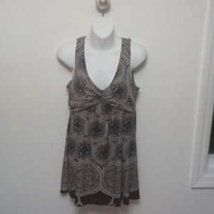 Womens sleeveless blouse